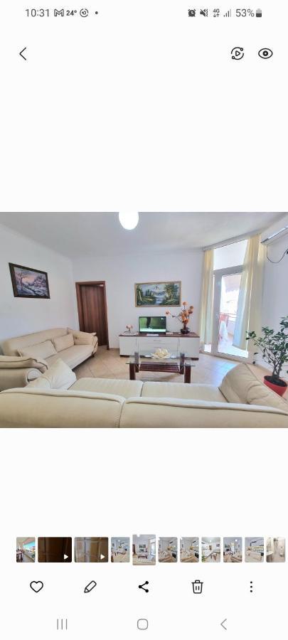 גולם Friendly Apartment Golem מראה חיצוני תמונה