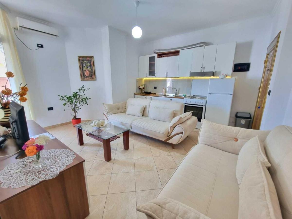 גולם Friendly Apartment Golem מראה חיצוני תמונה